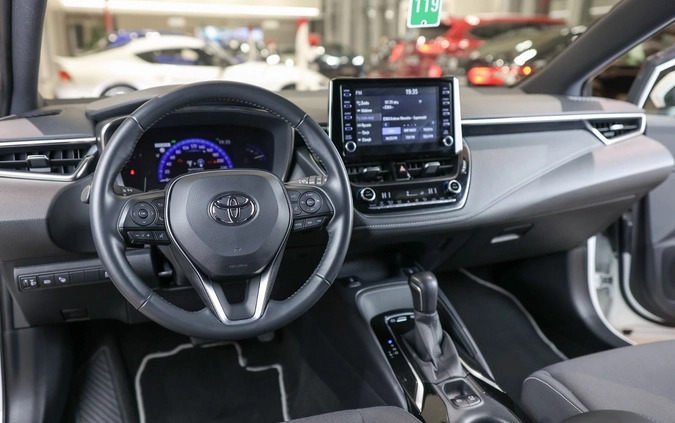 Toyota Corolla cena 114850 przebieg: 58860, rok produkcji 2020 z Kowary małe 596